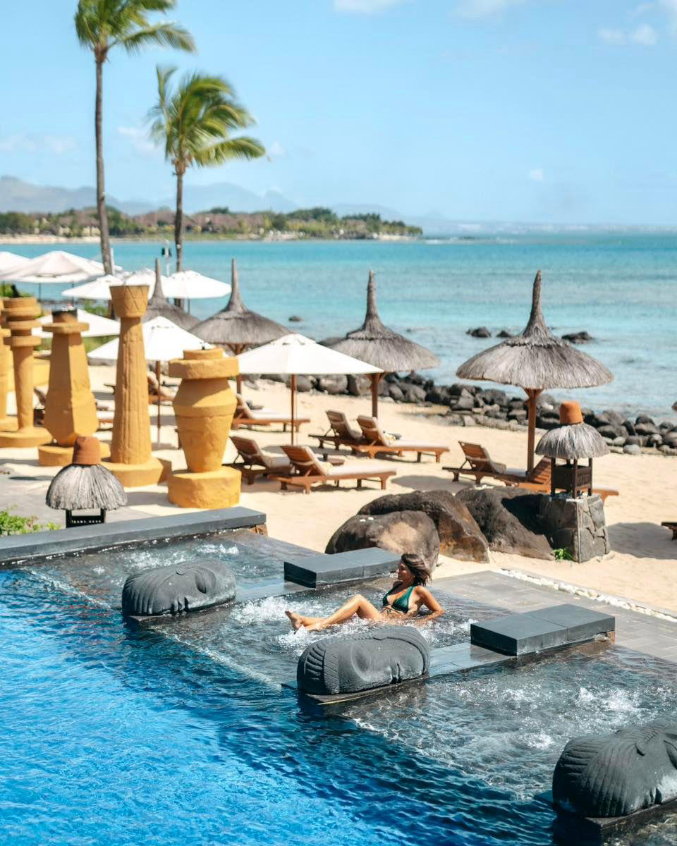 The Oberoi, Mauritius - What a better way to beat #MondayBlues than to take a dip in our #OnTheRocks